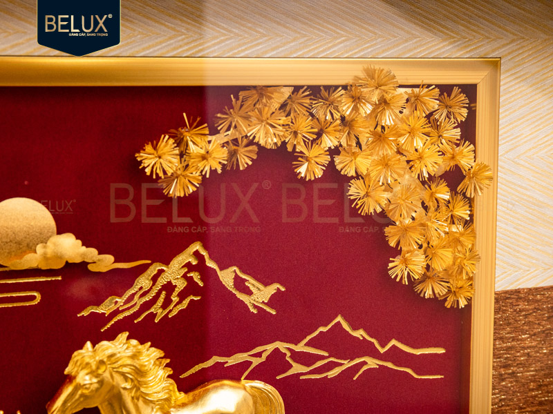 Tranh Ngựa Bát Mã Cát Tường dát vàng 24k 130x66cm